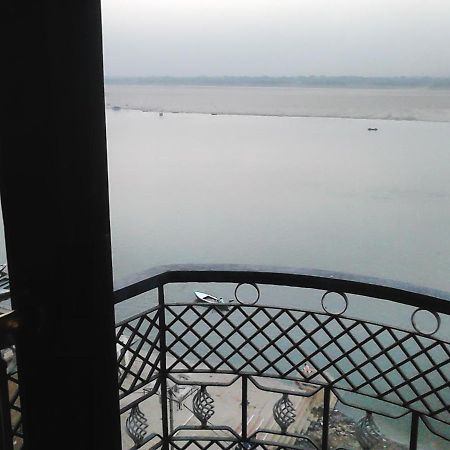 Leela Guest House Варанаси Экстерьер фото